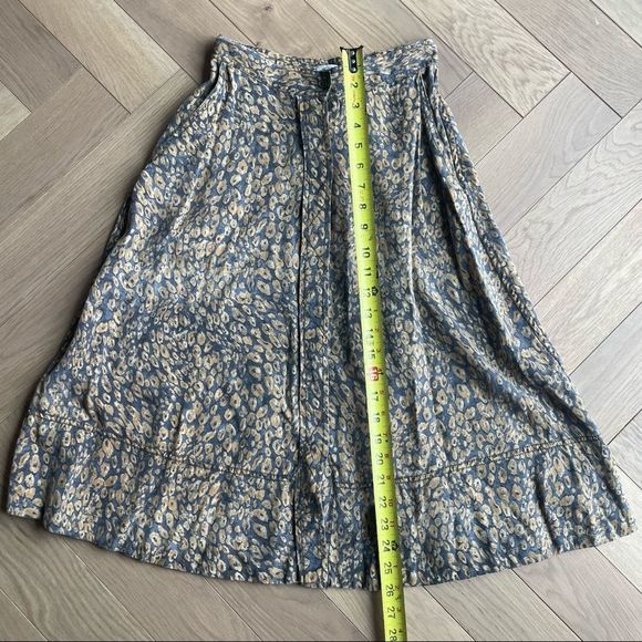 Wilfred Lyocell Button-Front Midi Skirt | Size 0 | Tan A-Line Skirt - Picture 6 of 10